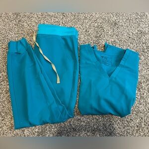 Figs Teal Scrub Set